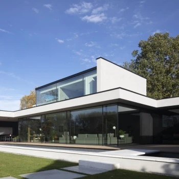 Porro - Porro's design in symbiosis with the Belgian nature