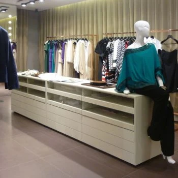 Porro, image:contract_immagini - Porro Spa - Sarto – La Valletta (Malta)