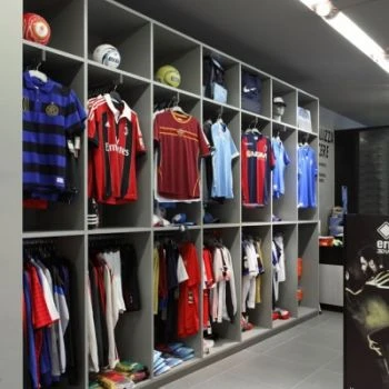 Porro, image:contract_immagini - Porro Spa - Free Time – Barzago, Lecco (Italy)