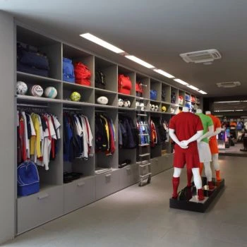 Porro, image:contract_immagini - Porro Spa - Free Time – Barzago, Lecco (Italy)