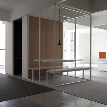 Porro, image:contract_immagini - Porro Spa - Office Building – Paris (France)