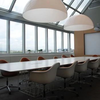 Porro, image:contract_immagini - Porro Spa - Office Building – Paris (France)