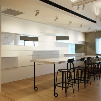 Porro, image:contract_immagini - Porro Spa - NAD Office (Japan)