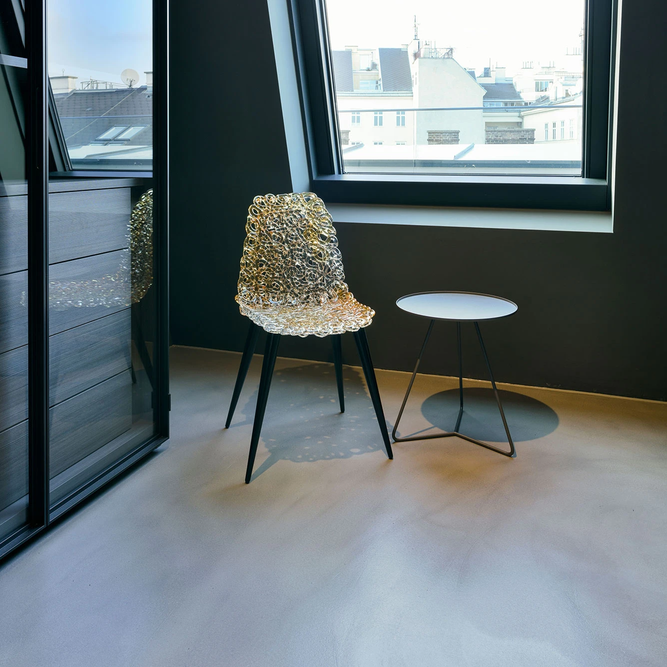 Porro, image:contract_immagini - Porro Spa - On Vienna's roofs