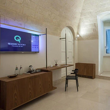 Porro, image:contract_immagini - Porro Spa - Porro’s design purity for the Quarry Resort in Matera
