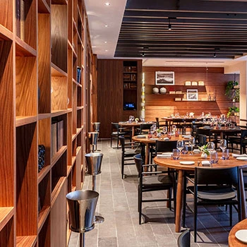 Porro, image:contract_immagini - Porro Spa - The charm of Italian design signed by Porro in the new Toscana Divino restaurant in Miami