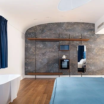 Porro, image:contract_immagini - Porro Spa - The Boutique Mast system for the suites of Palazzo Martinelli