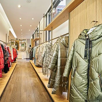 Porro, image:contract_immagini - Porro Spa - Porro brings its design to the Sportalm store in Munich