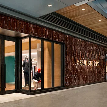 Porro, image:contract_immagini - Porro Spa - Porro design for the new Suitsupply Miami Brickell