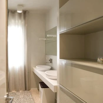 Porro, image:contract_immagini - Porro Spa - Private villa - Brescia (Italy)