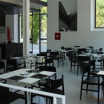 Porro, image:contract_immagini - Porro Spa - MAXXI 21 – Roma (Italy)