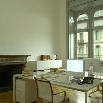 Porro, image:contract_immagini - Porro Spa - Law firm - Milan (Italy)