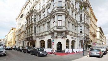 Porro - <p>Opening of the new showroom Steininger in Wien</p>