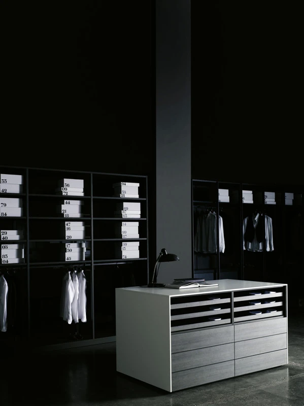 Porro Spa | News | Events | Storage, Porro system of wardrobes, open ...