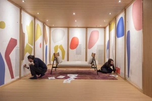 Porro, image:news_immagini - Porro Spa - Traveller in the &ldquo;Ordine Gigante&rdquo; installation by GamFratesi at Cantiere Galli Design in Rome