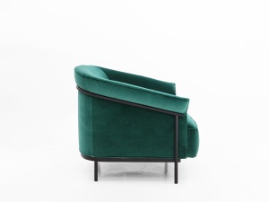 Porro, image:news_immagini - Porro Spa - Kite armchair in green velvet