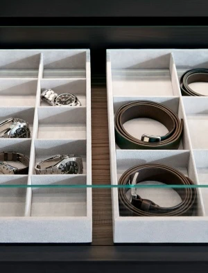 Porro, image:news_immagini - Porro Spa - System of wardrobes and dressign rooms Storage, Black Sugi