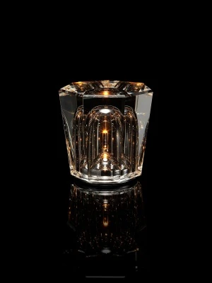 Porro, image:news_immagini - Porro Spa - Xtal_Ryuichi Kozeki_ph Hiroshi Iwasaki