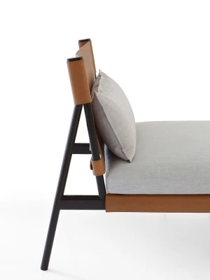 Porro, image:news_immagini - Porro Spa - Traveller, design GamFratesi