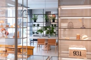 Porro, image:news_immagini - Porro Spa - Porro @ Fuorisalone 2022 _ Showroom Porroduriniquindici