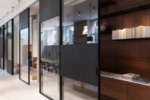 Porro, image:news_immagini - Porro Spa - Porro @ Fuorisalone 2022 _ Showroom Porroduriniquindici