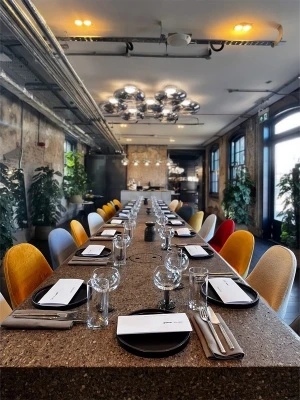 Porro, image:news_immagini - Porro Spa - Cocktail e cena per l&rsquo;inaugurazione della mostra Unseen Collaborations