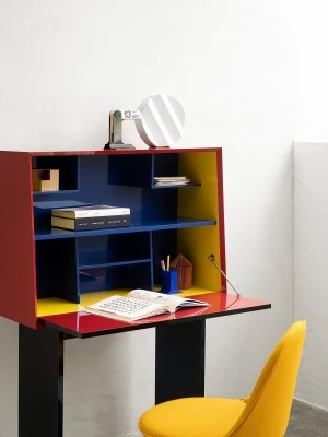 Porro, image:news_immagini - Porro Spa - <p>Family of containers Linea</p>