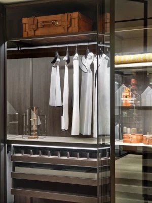 Porro, image:news_immagini - Porro Spa - Sistema di armadi Storage, designed by P. Lissoni + CRS