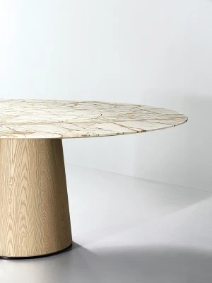 Porro, image:news_immagini - Porro Spa - Materic table