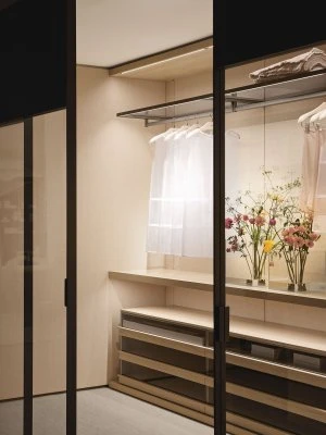 Porro, image:news_immagini - Porro Spa - Storage system of wardrobes and walk-in closets, design By Piero Lissoni + CRS Porro