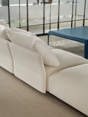 Porro, image:news_immagini - Porro Spa - Tobu Sofa, design Francesco Rota 2025