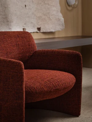 Porro, image:news_immagini - Porro Spa - Arnaldo small chair, design Yabu Pushelberg 2026
