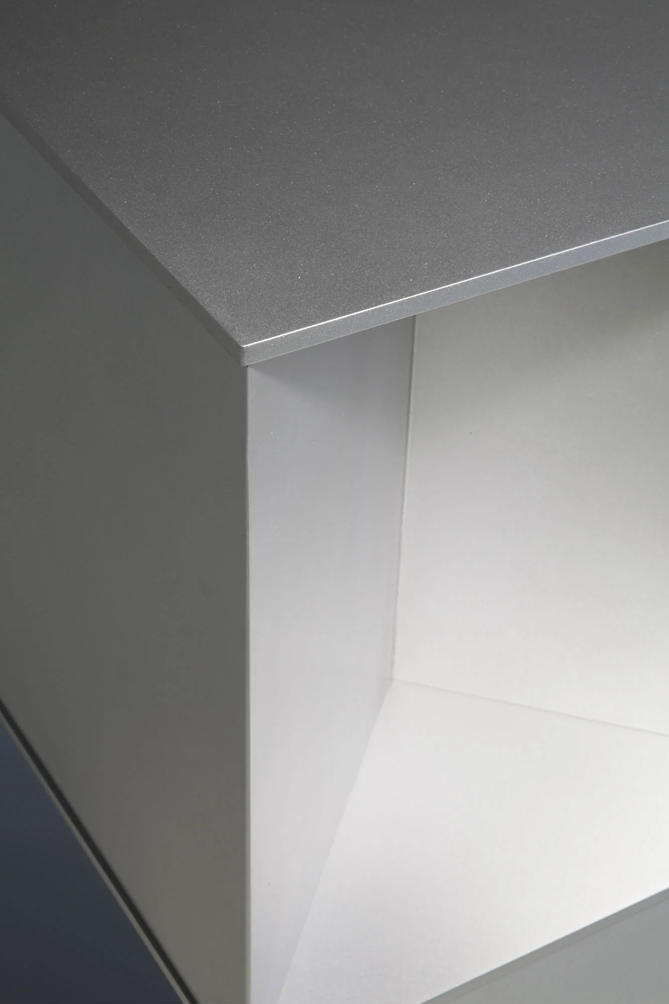 Porro, image:RYO BOOKCASE, design Nao Tamura - 