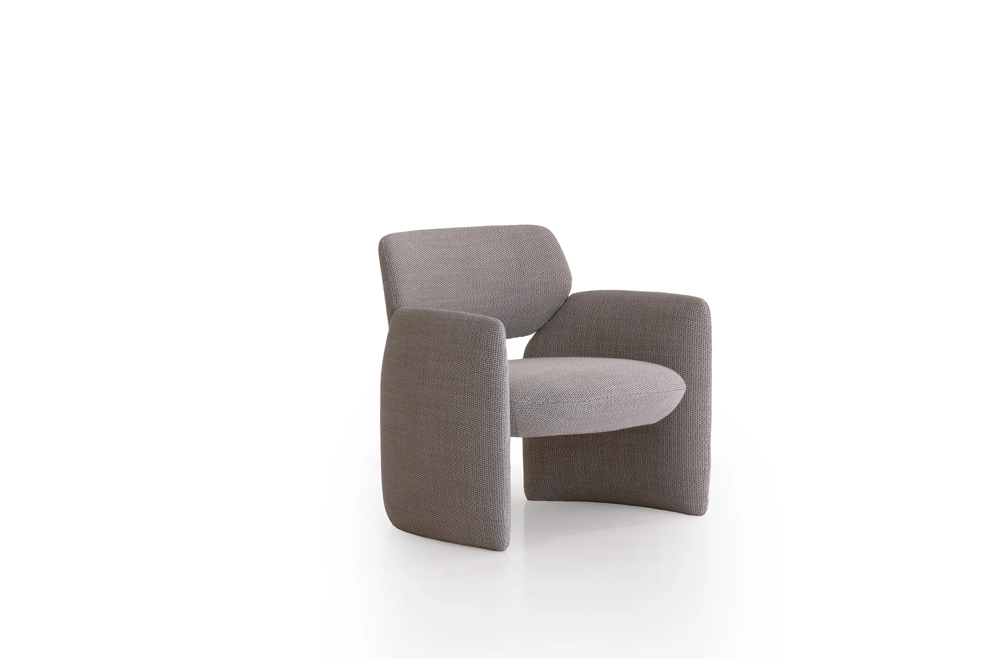 Porro, image:ARNALDO ARMCHAIR, designed by Yabu Pushelberg - 