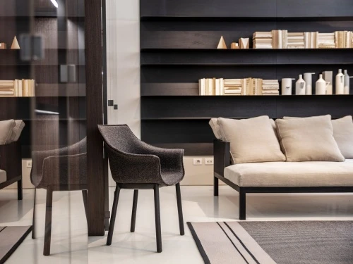 Porro, image:prodotti - Porro Spa - Draped Chair