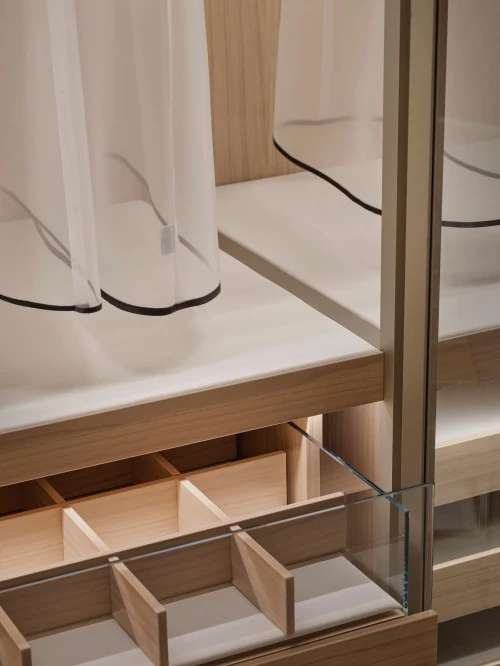 Porro, image:prodotti - Porro Spa - Attrezzatura interna / Internal equipment