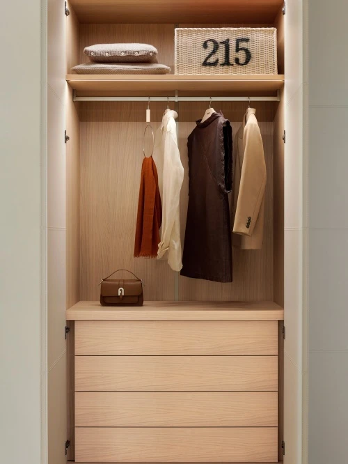 Porro, image:prodotti - Porro Spa - Attrezzatura interna / Internal equipment