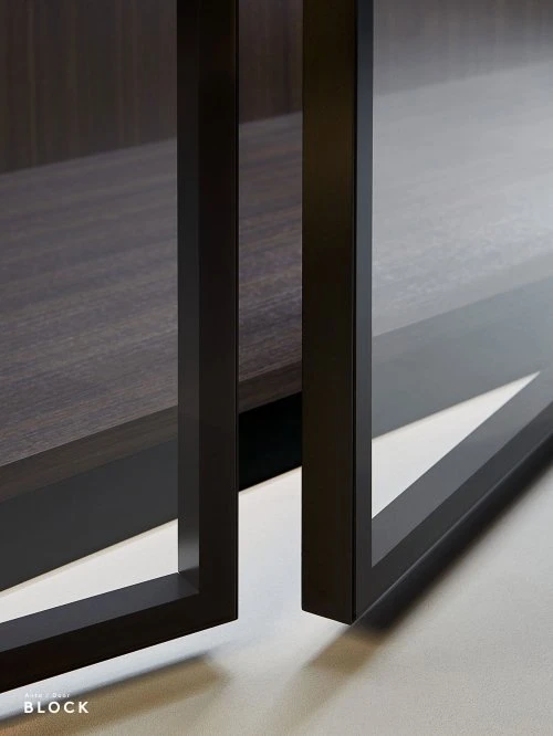 Porro, image:prodotti - Porro Spa - Battente / Hinged