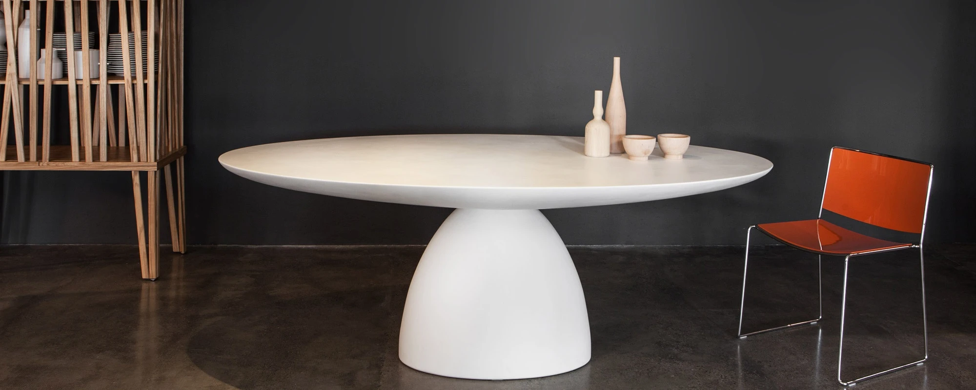 Porro - 20160329-14368-ellipse_slider.webp