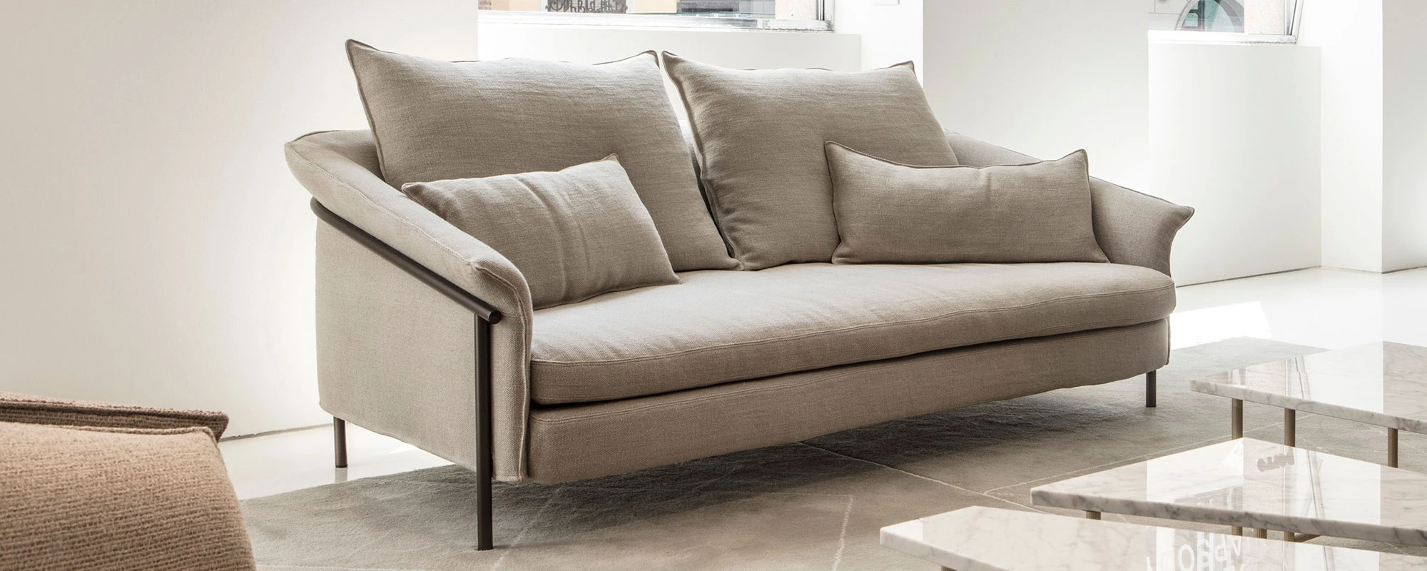 Porro - 20180515-20650-kite_sofa_slide.webp