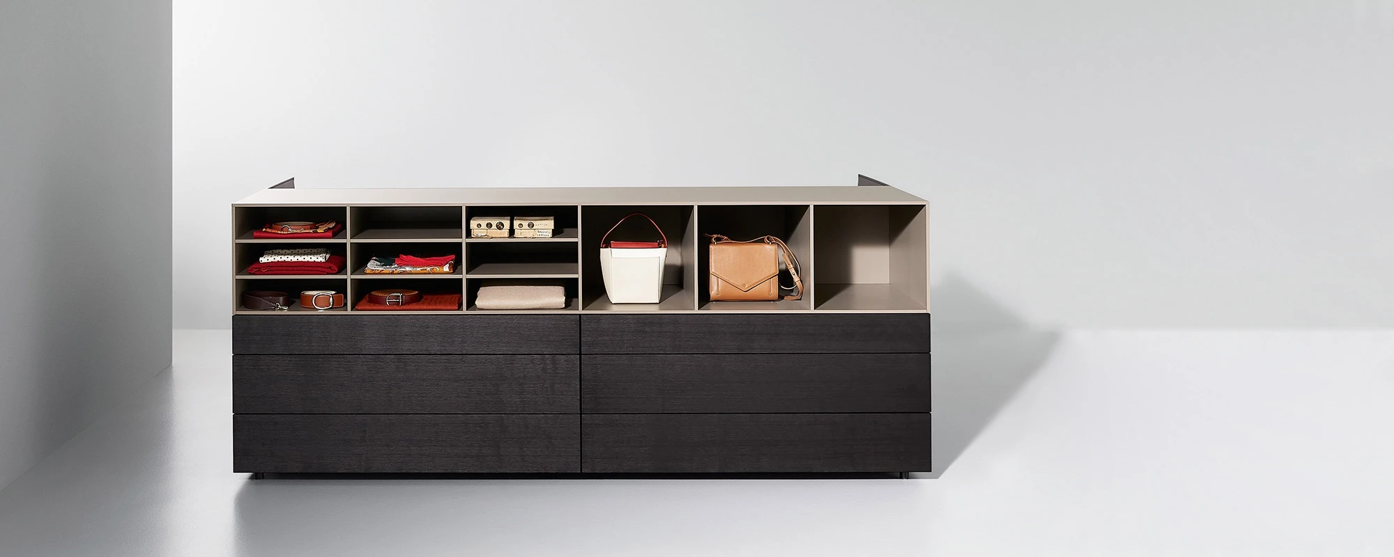 Porro - 20191008-22675-hub_slider-top02.webp