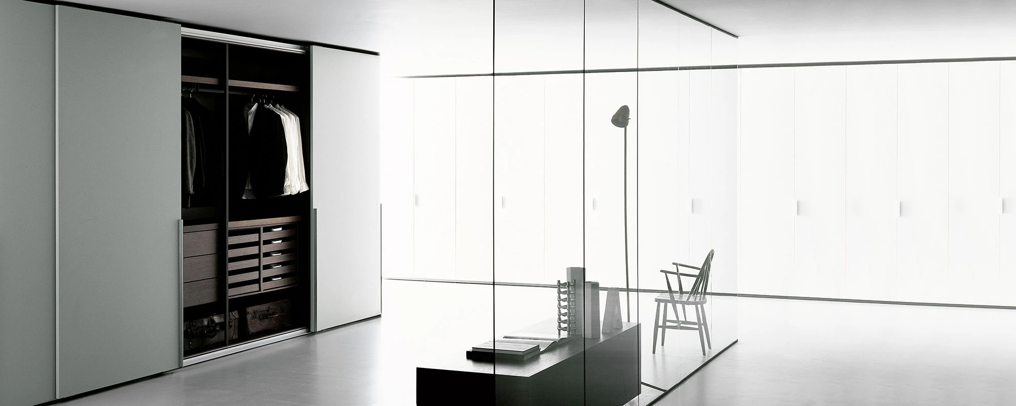 Porro - 20221018-27736-Storage_scorrevole_slider_01.webp