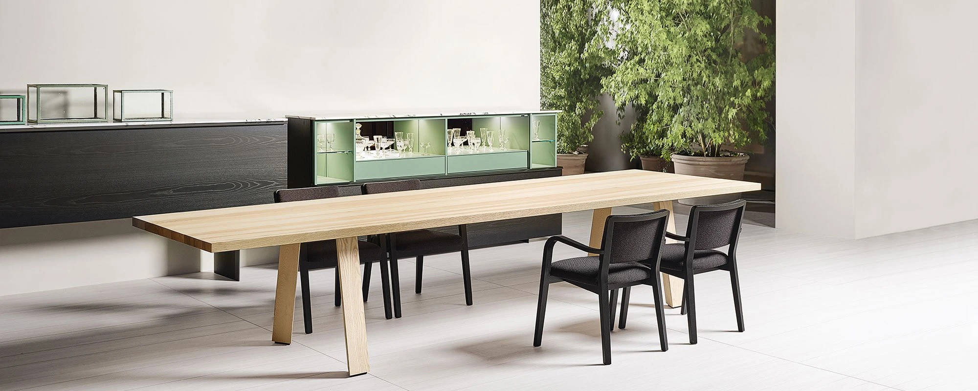 Porro - 20231107-29878-Porro_Nebbia_P_Lissoni_slider.webp