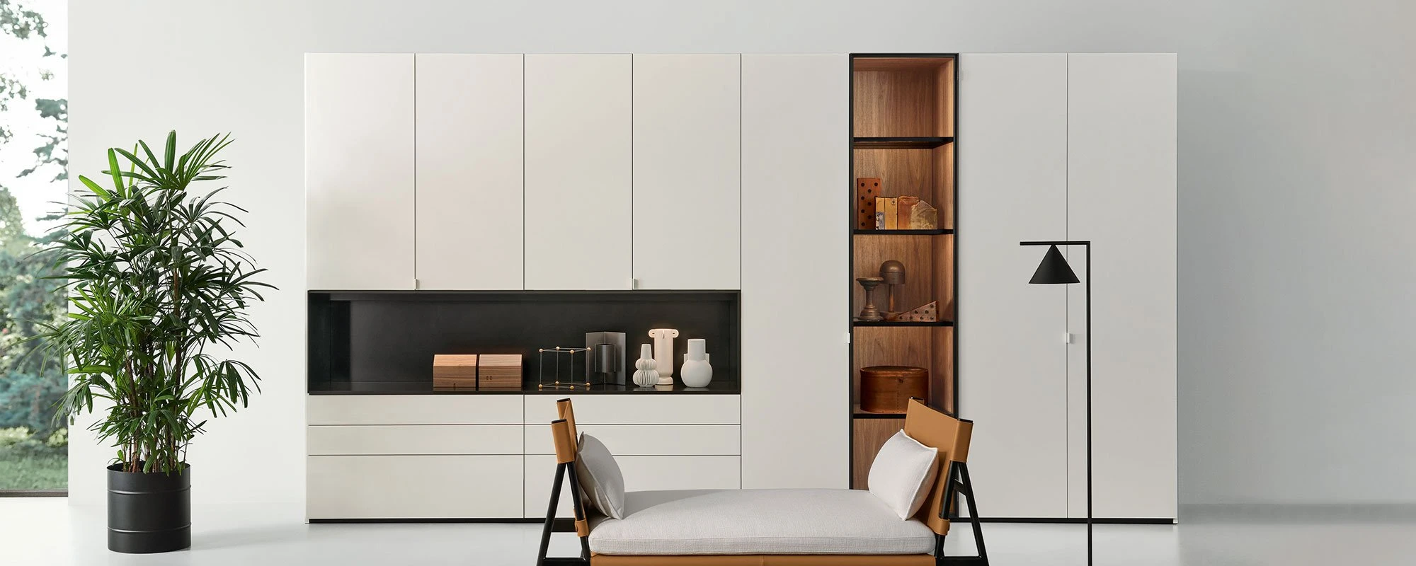 Porro - 20251126-34392-Storage_slidertop_01.webp